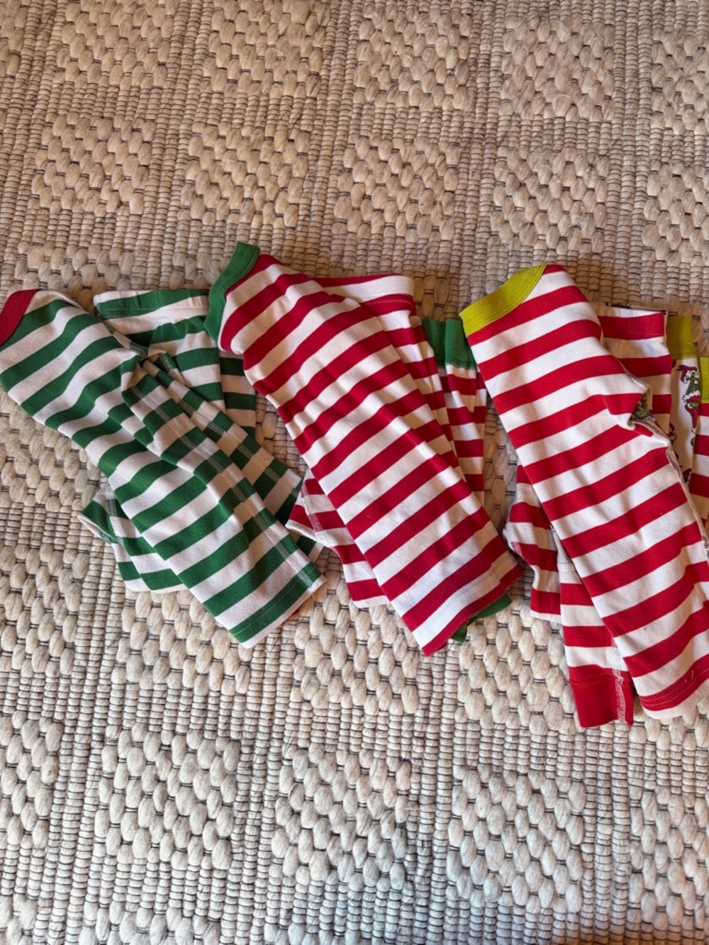 Hanna Andersson US 4 Striped Holiday Pajama Pants - Red & Green